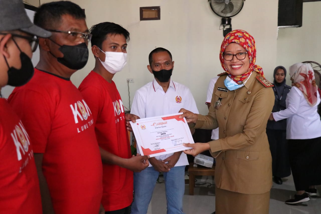 Kepala Dinas Parmudora, Andi Tabacina Akhmad