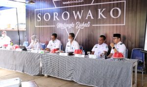 Bersama sejumlah OPD Luwu Timur dipimpin Staf Ahli Pembangunan, Rapiuddin Tahir membuka Musrenbang tingkat Kecamatan Nuha yang diselenggarakan di halaman Kantor Desa Sorowako, Rabu (09/02/22).