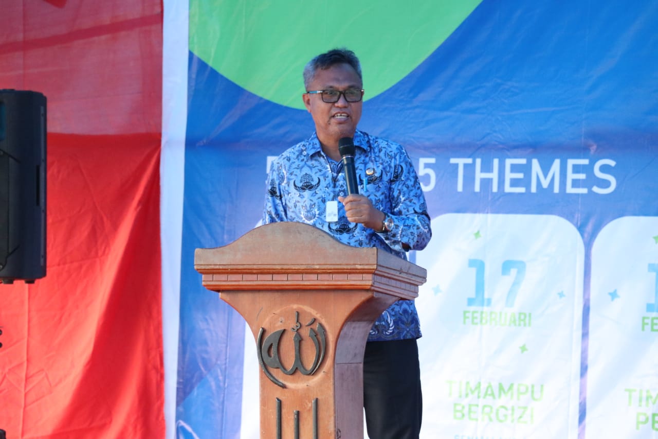 Bupati Luwu Timur, H. Budiman menyempatkan diri untuk menghadiri kegiatan Timampu Health Week 2022 yang digelar di pelataran parkiran dermaga Timampu, Desa Timampu, Kecamatan Towuti Kamis (17/02/2022), Bupati budiman tak lupa tetap mengingatkan untuk menjaga protkes.