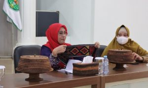 Dewan Kerajinan Nasional Daerah (Dekranasda) Kabupaten Luwu Timur (Lutim) siap berpartisipasi pada Pameran Inacraft 2022 yang akan diselenggarakan di Jakarta pada tanggal 23-27 Maret 2022.