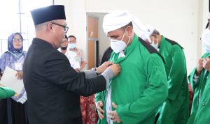 Bupati Luwu Timur, H. Budiman melantik Dewan Hakim Musabaqah Tilawatil Qur'an (MTQ) IX tingkat Kabupaten Luwu Timur Tahun 2022 di Gedung Serba Guna Kecamatan Wotu, Rabu (09/03/2022).