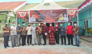 im Verifikasi lapangan (Verlap) Kompetisi Inovasi Pelayanan Publik (KIPP) Provinsi Sulawesi Selatan yang terdiri dari ; Dr. Lukman Samboteng (Dosen Politeknik STIA LAN Makassar), Ahmar Jalil, M.Pd.(Kompak Sulsel) dan Reinard Alsius, S.STP dari Biro Organisasi Pemprov. Sulsel melakukan kunjungan pada tiga lokus Inovasi Pelayanan Publik Kabupaten Luwu Timur, Jum'at (25/03/2022) kemarin.