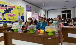 Tim Penggerak Pemberdayaan Kesejahteraan Keluarga (TP PKK) Kabupaten Luwu Timur (Lutim), menghadiri kegiatan "Gerakan Bersama Remaja Sulawesi Selatan" (Sulsel) dalam upaya pencegahan stunting di Provinsi Sulsel melalui pemberian tablet tambah darah pada remaja putri, yang berlangsung secara virtual di ruang Media Center Diskominfo -SP, Jumat (01/04/2022).