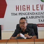 Bupati Luwu Timur, H. Budiman, didampingi Forum Koordinasi Pimpinan Daerah (Forkopimda) Kabupaten Luwu Timur (Lutim) memimpin Rapat "High Level Meeting" oleh Tim Pengendalian Inflasi Daerah (TPID) Kabupaten Lutim, di Aula Sasana Praja, Senin (04/04/2022).