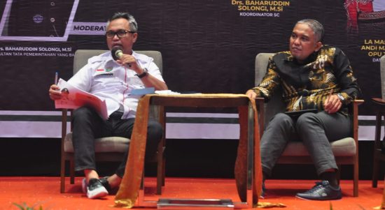 Bupati Luwu Timur, H. Budiman didapuk menjadi narasumber dalam Dialog Nasional yang bertemakan "Kolaborasi & Sinergitas untuk Luwu Raya". Dialog nasional tersebut merupakan bagian dari Muswil I KKLR BPW Sulawesi Selatan yang berlangsung di Lotus Ballroom, Hotel Four Points Makassar, Sabtu (16/04/2022).