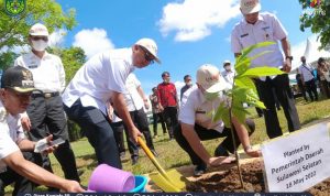 Bupati Luwu Timur, H. Budiman menghadiri launching program Advancing Cocoa Agroforestry Towards Income, Value, and Environmental Sustainability (ACTIVE) yang dibuat oleh PT. Mars Symbioscience Indonesia dalam rangka untuk meningkatkan kehidupan petani kakao.
