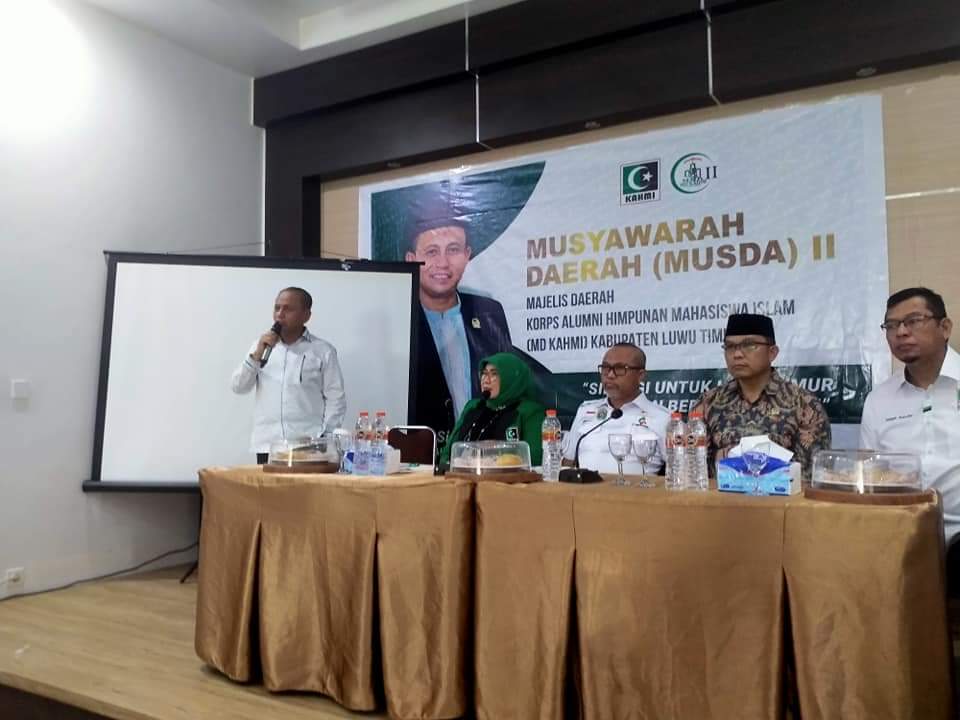 Ketua KAHMI Luwu Timur, Muh. Siddiq Menyampaikan Sambutan dalam Pembukaan Musyawarah Daerah II KAHMI Luwu Timur di Aula Wisma Golden, Malili, Jum'at (10/06/22).