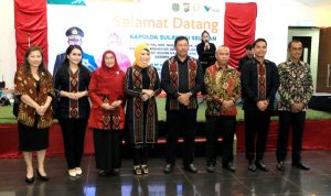 Bupati Luwu Timur, H. Budiman didampingi Ketua TP PKK Luwu Timur, Hj. Sufriaty menghadiri Malam Ramah Tamah Kapolda Sulawesi Selatan, Irjen Pol, Drs. Nana Sudjana, AS. M.M. beserta Ketua Bhayangkari Sulsel, Shinta Nana Sudjana, di Taman Antar Bangsa (TAB), Senin (13/06/2022).