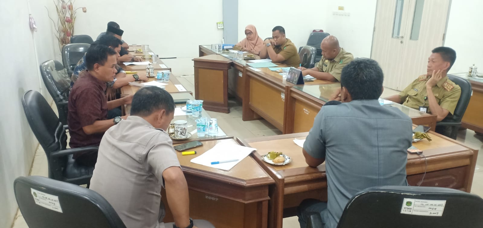 Komisi III DPRD Luwu Timur Menggelar Rapat Dengar Pendapat bersama Dinas Lingkungan Hidup, Rapat tersebut membahas terkait persoalan pertambangan di kabupaten Luwu timur, Senin (20/06/22).