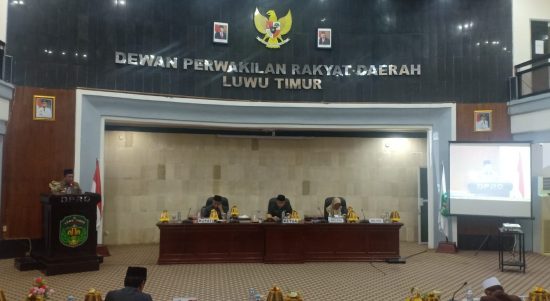 Rapat Paripurna Pendapat Akhir Fraksi-Fraksi Terhadap Rancangan Perda tentang pertanggungjawaban pelaksanaan APBD tahun 2021, Kamis (14/07/22).