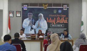 Dewan Kerajinan Nasional Daerah (Dekranasda) Kabupaten Luwu Timur (Lutim) menggelar rapat bersama pengurus Dekranasda dalam rangka mengoptimalkan pelaksanaan pemberdayaan dan pengembangan pelaku usaha di Aula Rumah Jabatan (Rujab) Bupati Lutim, Rabu (13/07/2022).