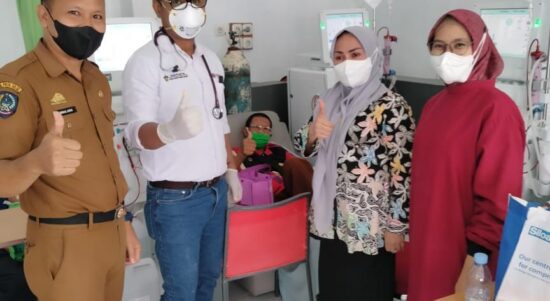 Anggota DPRD Luwu Timur, Heryanti Harun Lakukan kunjungan ke RSUD I Lagaligo, Wotu, Selasa (15/11/22).
